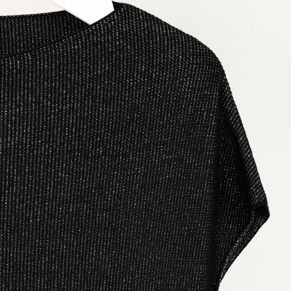 Sarah Pacini Black Metallic Knit Cap-Sleeve Tunic - Picture 4 of 8